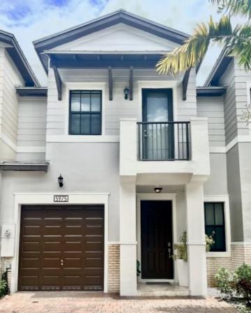 Doral Cay, 5975 NW 104th Path, Doral, Florida 33178, image 1