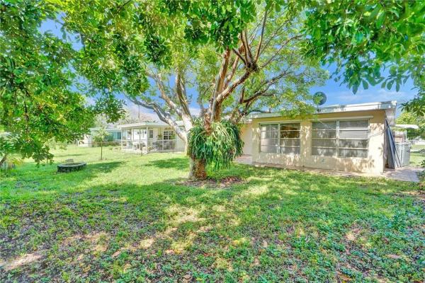 North Andrews Terrace, 5208 NE 1st Ter, Oakland Park, Florida 33334, image 1