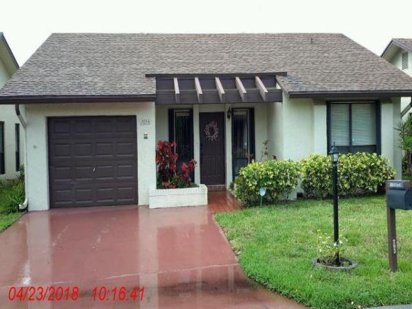 The Meadows Of Crystal Lake, 2038 SW 15th Pl, Deerfield Beach, Florida 33442, image 2