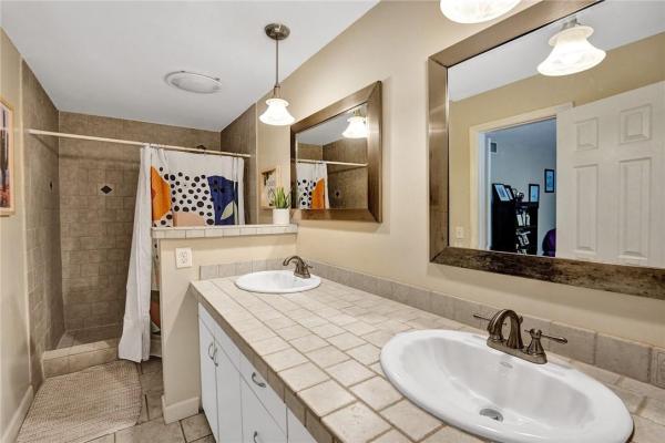 Chateaulaine, 136 NW 115th Ter, Plantation, Florida 33325, image 2