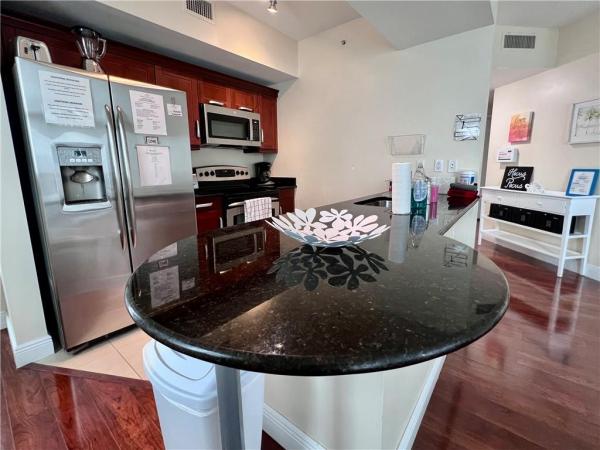 Downtown Dadeland, 7275 SW 90th Way #412, Kendall, Florida 33156, image 1