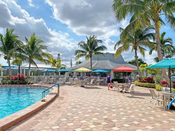 Cambridge, 1141 Cambridge G, Deerfield Beach, Florida 33442, image 3