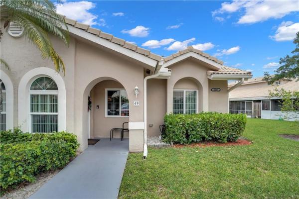Villas On The Green, 3185 Holiday Springs Blvd #49-8, Margate, Florida 33063, image 1