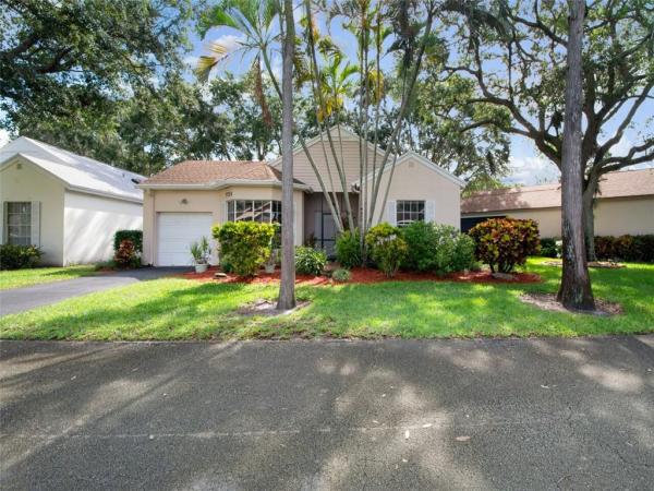 Fox Hollow, 7724 Kings Ride, Boynton Beach, Florida 33436, image 1