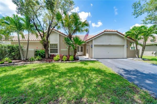 Fox Run At Jacaranda, 10420 NW 18th Dr, Plantation, Florida 33322, image 1