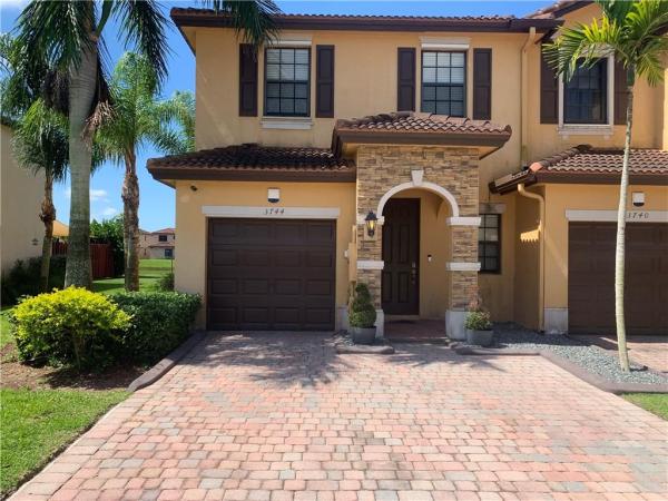 Umbria At The Vineyards, 3744 NE 3rd Ct #3744, Homestead, Florida 33033, image 1