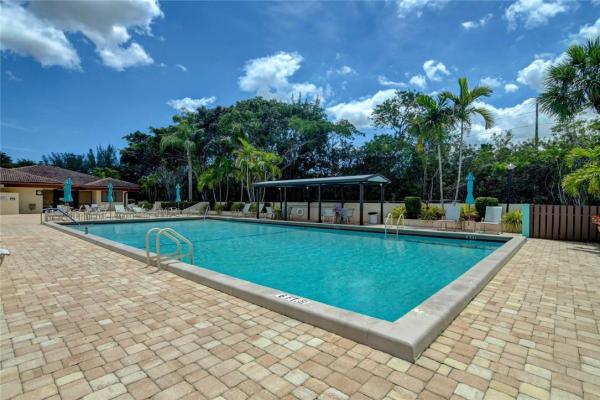 Glades Of Boca Lago, 21864 Arriba Real, Boca Raton, Florida 33433, image 1
