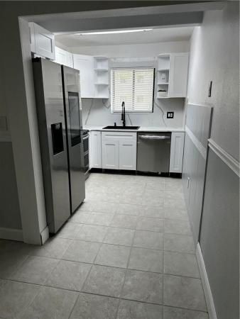 South Flagler, 1005 S Flagler Ave #812, Pompano Beach, Florida 33060, image 1