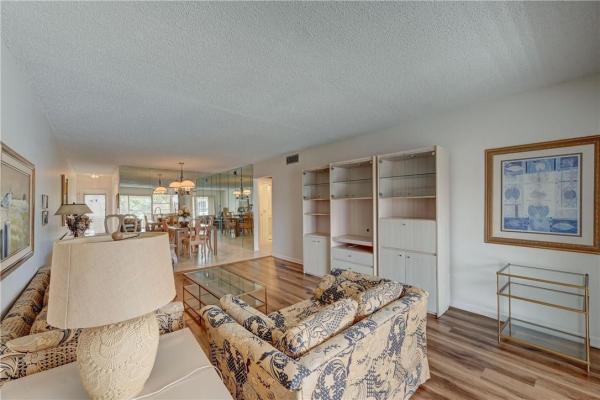 Antigua Village, 2504 Antigua Ter #L4, Coconut Creek, Florida 33066, image 1