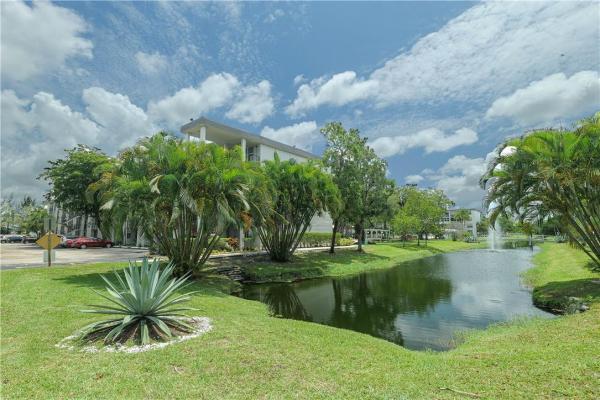 Cypress Chase, 4898 NW 29th Ct #207, Lauderdale Lakes, Florida 33313, image 2