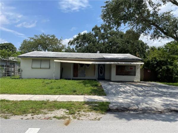 Davie Park, 6111 SW 41st Ct, Davie, Florida 33314, image 1