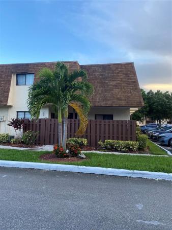 Le Clos Townhomes, 102 San Remo Blvd, North Lauderdale, Florida 33068, image 1
