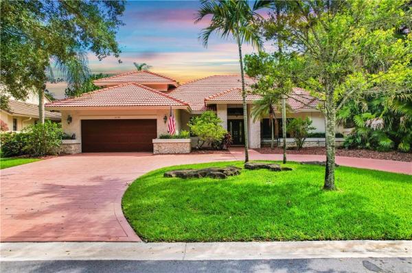 Maplewood Isles, 10140 Vestal Ct, Coral Springs, Florida 33071, image 1