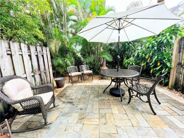 The Racquet Club, 803 W Oakland Park Blvd #A1, Oakland Park, Florida 33311, image 3