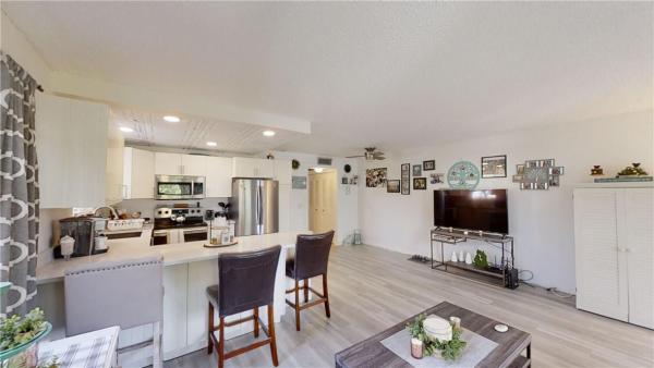 Markham, 341 Markham P, Deerfield Beach, Florida 33442, image 2