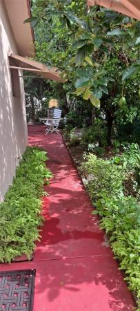 Falcon, 5400 NW 12th St, Lauderhill, Florida 33313, image 2