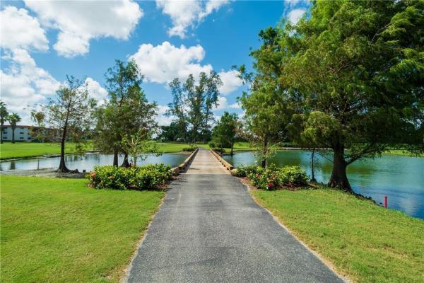 Hollybrook Golf & Tennis Club, 8961 S Hollybrook Blvd #109, Pembroke Pines, Florida 33025, image 1