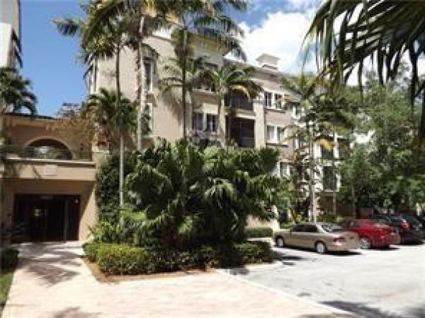 Villa Alhambra, 2925 NW 126th Ave #421-1, Sunrise, Florida 33323, image 1