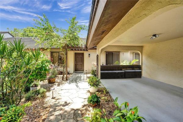 Banyan Springs Patio Villas, 10053 Laurelwood Pl, Boynton Beach, Florida 33437, image 2