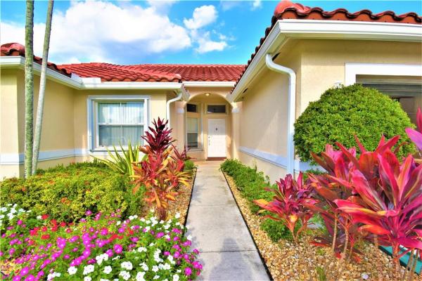 Las Colinas Village, 6762 Las Colinas Ct, Lake Worth Beach, Florida 33463, image 1