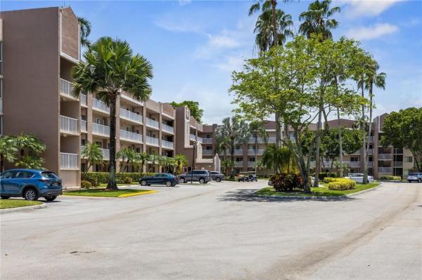 Trent, 7811 Trent Dr #7811, Tamarac, Florida 33321, image 1
