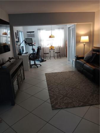 Venetian Park Gardens, 2131 NE 42nd Ct #110E, Lighthouse Point, Florida 33064, image 2