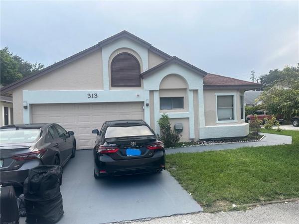 Hunter Green, 313 Bishop Rd, North Lauderdale, Florida 33068, image 1