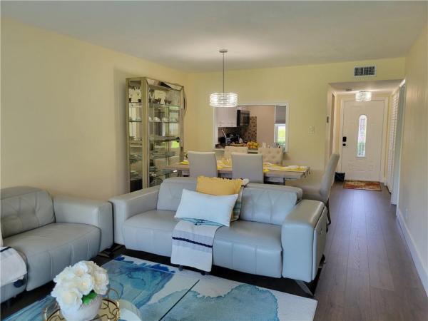 Oriole Gardens 2, 601 NW 78th Ter #103, Margate, Florida 33063, image 1