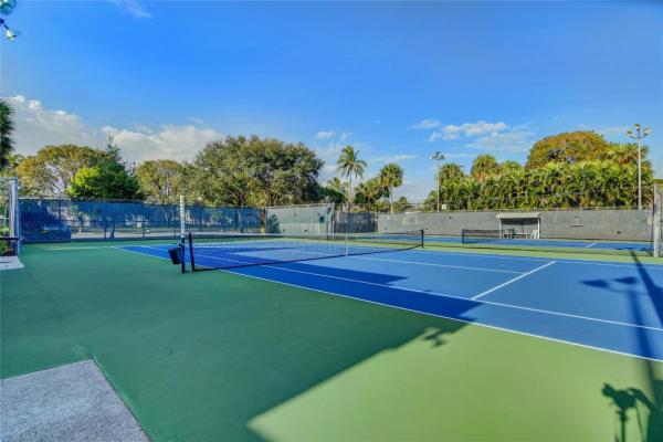 Lucaya Village, 2303 Lucaya Ln #N3, Coconut Creek, Florida 33066, image 1