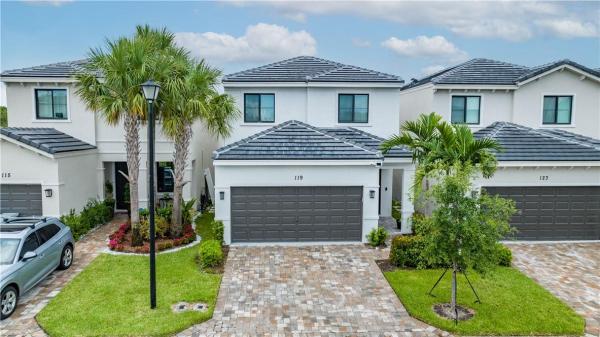 Vantage At Palm-Aire, 119 NW 36th Ave, Pompano Beach, Florida 33069, image 1