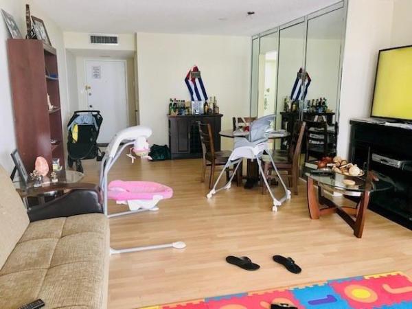 Del Prado South Towers, 18031 Biscayne Blvd #1102-3, Aventura, Florida 33160, image 2
