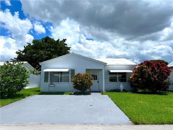 Sunset Isle 13, 8110 NW 59th St, Tamarac, Florida 33321, image 1