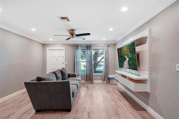 Hollywood East, 1830 N 27th Ave, Hollywood, Florida 33020, image 1