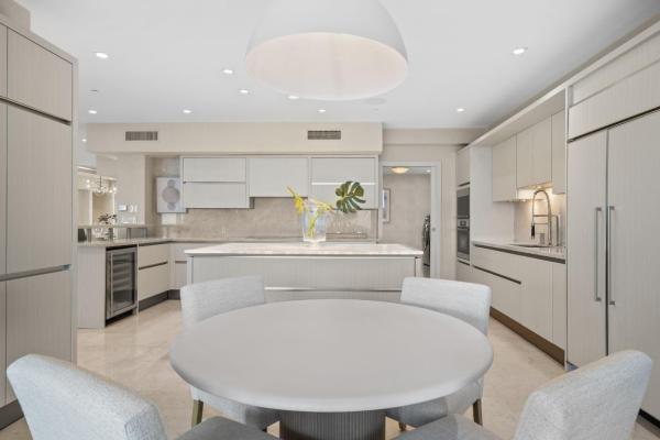 Las Olas Beach Club, 101 S Fort Lauderdale Beach Blvd #2703, Fort Lauderdale, Florida 33316, image 1