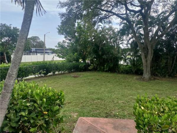 Southgate Villas, 7154 Southgate Blvd, Tamarac, Florida 33321, image 1