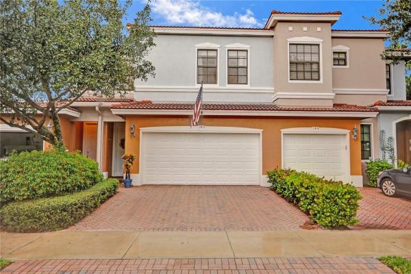 Gramercy Square, 183 W Astor Cir, Delray Beach, Florida 33484, image 1