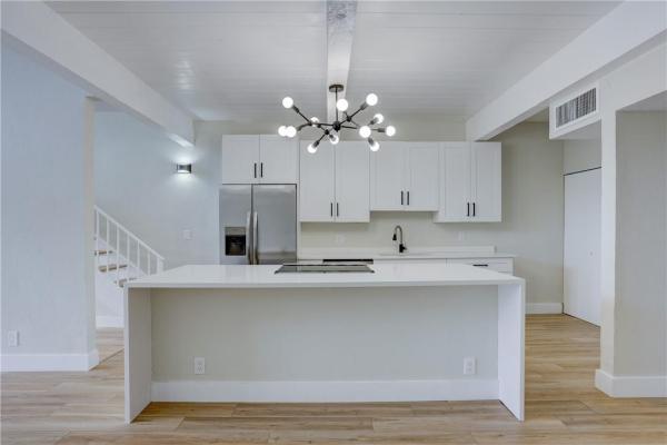 Majestic View, 8811 Gatehouse Rd #5, Plantation, Florida 33324, image 1