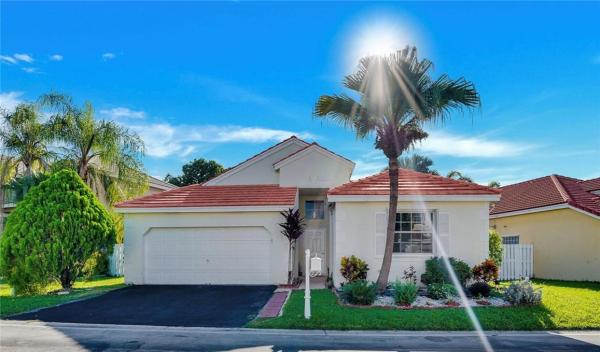 Bermuda Springs, 315 Somerset Way, Weston, Florida 33326, image 1
