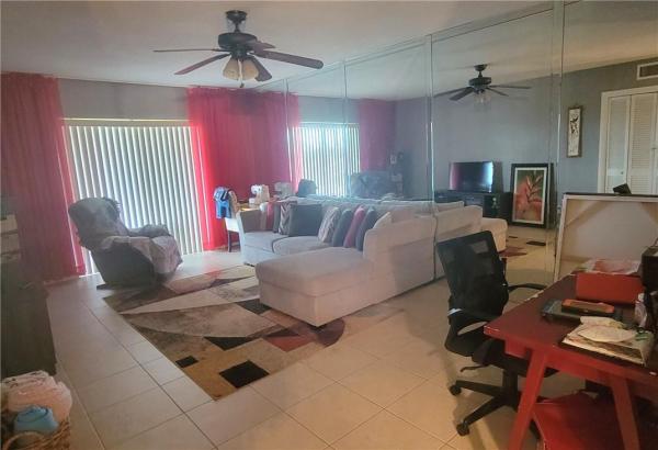 Lake Park Gardens, 4770 NW 10th Ct #314, Plantation, Florida 33313, image 1