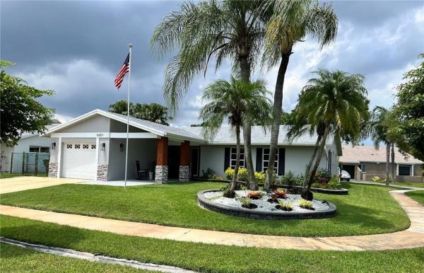 Bonaventure Lakes, 16851 S Royal Poinciana Dr, Weston, Florida 33326, image 1