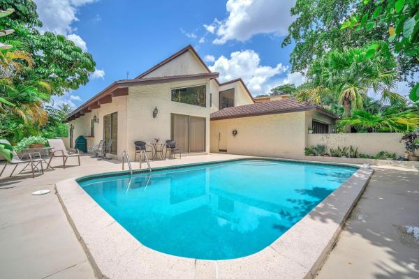 Cobblers Village, 641 Mockingbird Ln, Plantation, Florida 33324, image 1