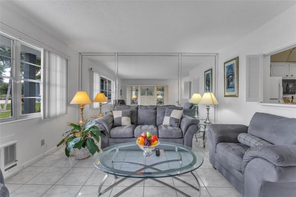 Islewood, 34 Islewood B #34, Deerfield Beach, Florida 33442, image 1