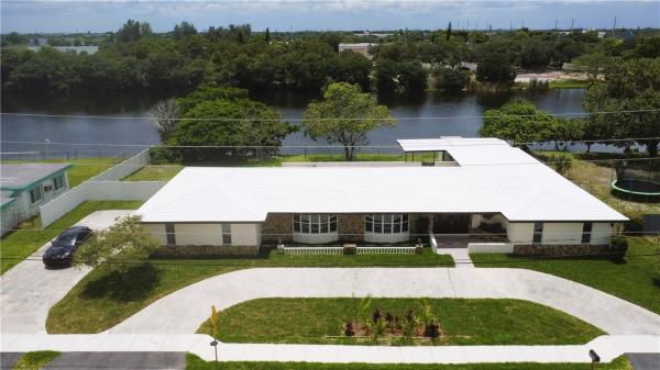 Oakland Park No HOA, 2929 NW 24th Ave, Oakland Park, Florida 33311, image 1
