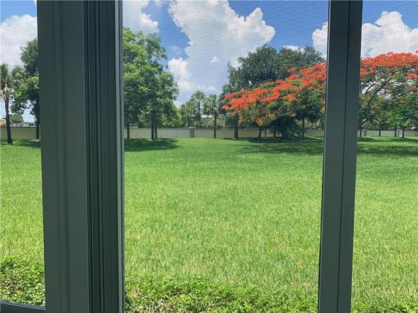 Nassau Village, 2602 Nassau Bnd #E1, Coconut Creek, Florida 33066, image 1
