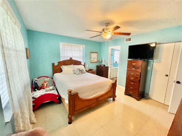 Viewpointe, 5501 Lakeside Dr #207, Margate, Florida 33063, image 3