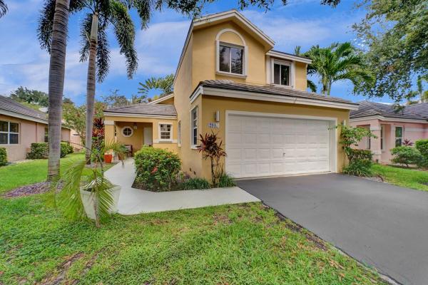 Chapel Hill, 2940 Myrtle Oak Cir, Davie, Florida 33328, image 1