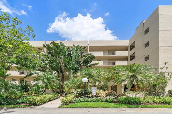Tradewinds, 2900 NW 42 #105, Coconut Creek, Florida 33066, image 1