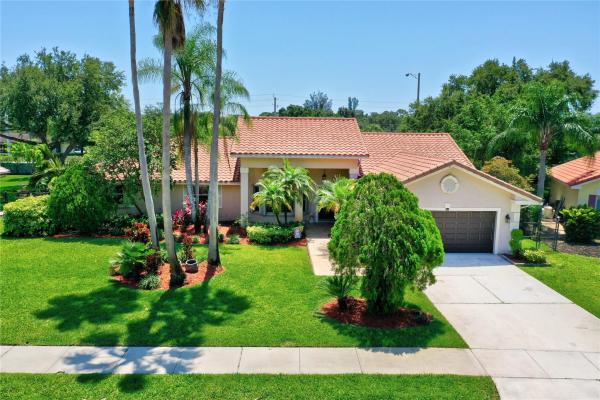 Ridgeview Lake Estates, 1960 SW 101st Ave, Davie, Florida 33324, image 1