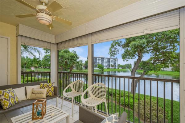 Meadowridge East, 2043 SW 15th St #208, Deerfield Beach, Florida 33442, image 3