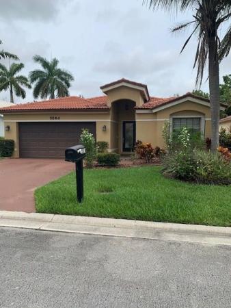 Pinewood Cove, 5564 American Cir, Delray Beach, Florida 33484, image 1